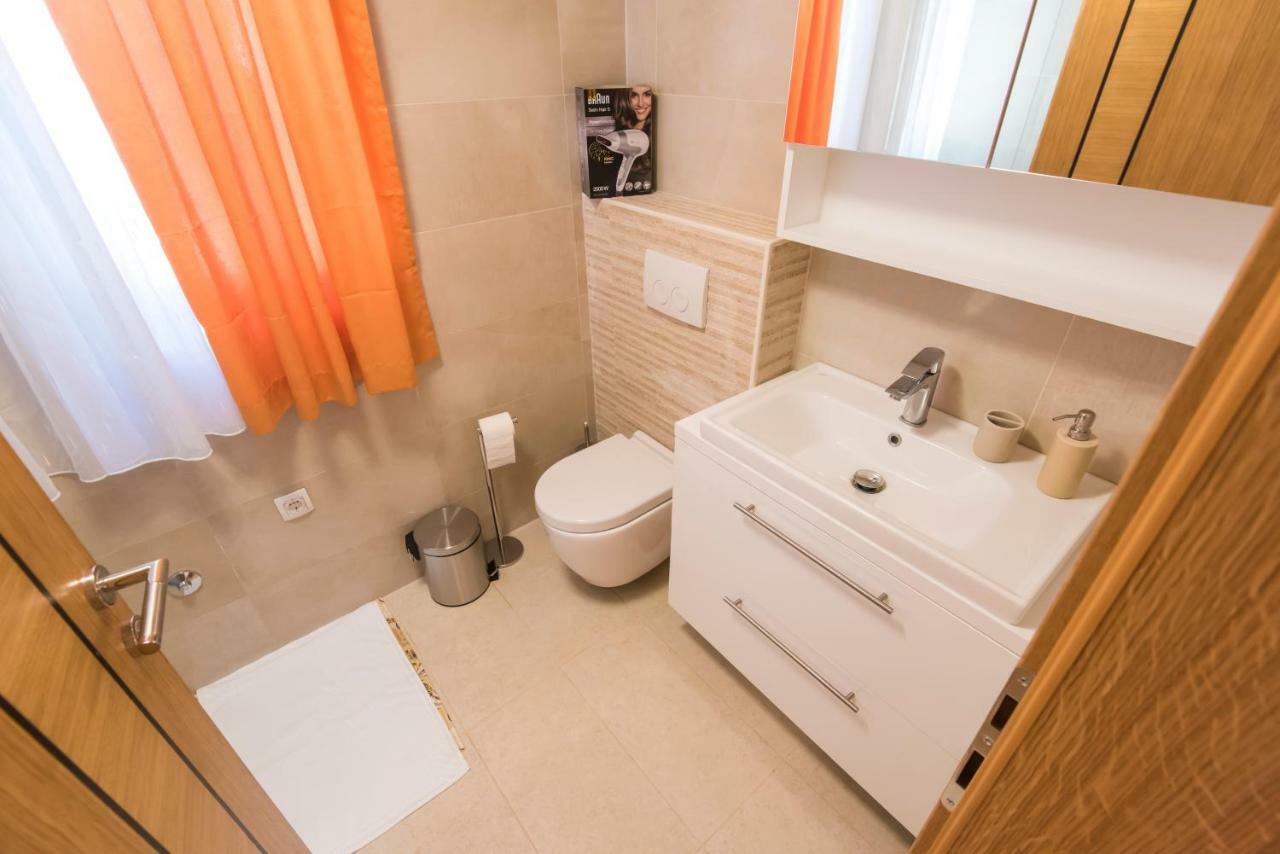 Apartmani Eda Zadar Exterior photo