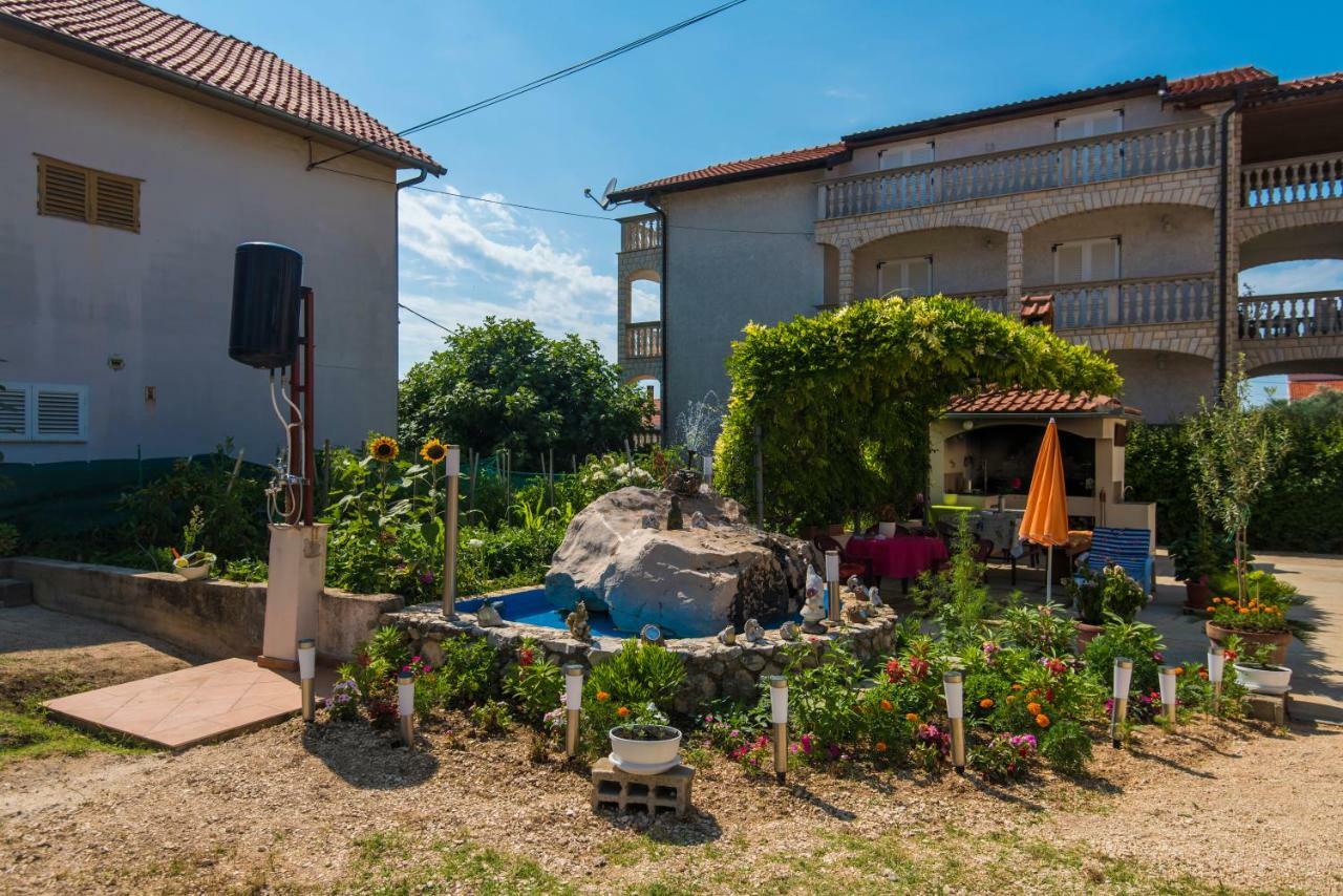 Apartmani Eda Zadar Exterior photo
